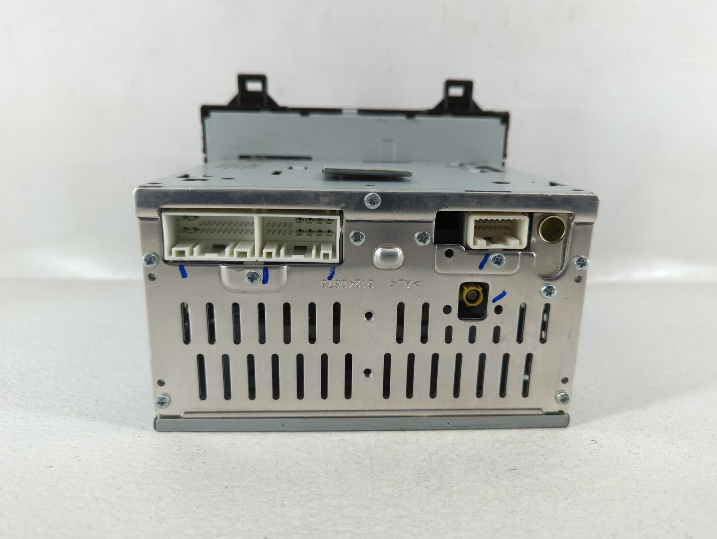 2015-2015 Hyundai Sonata Am Fm Cd Player Radio Receiver - Oemusedautoparts1.com