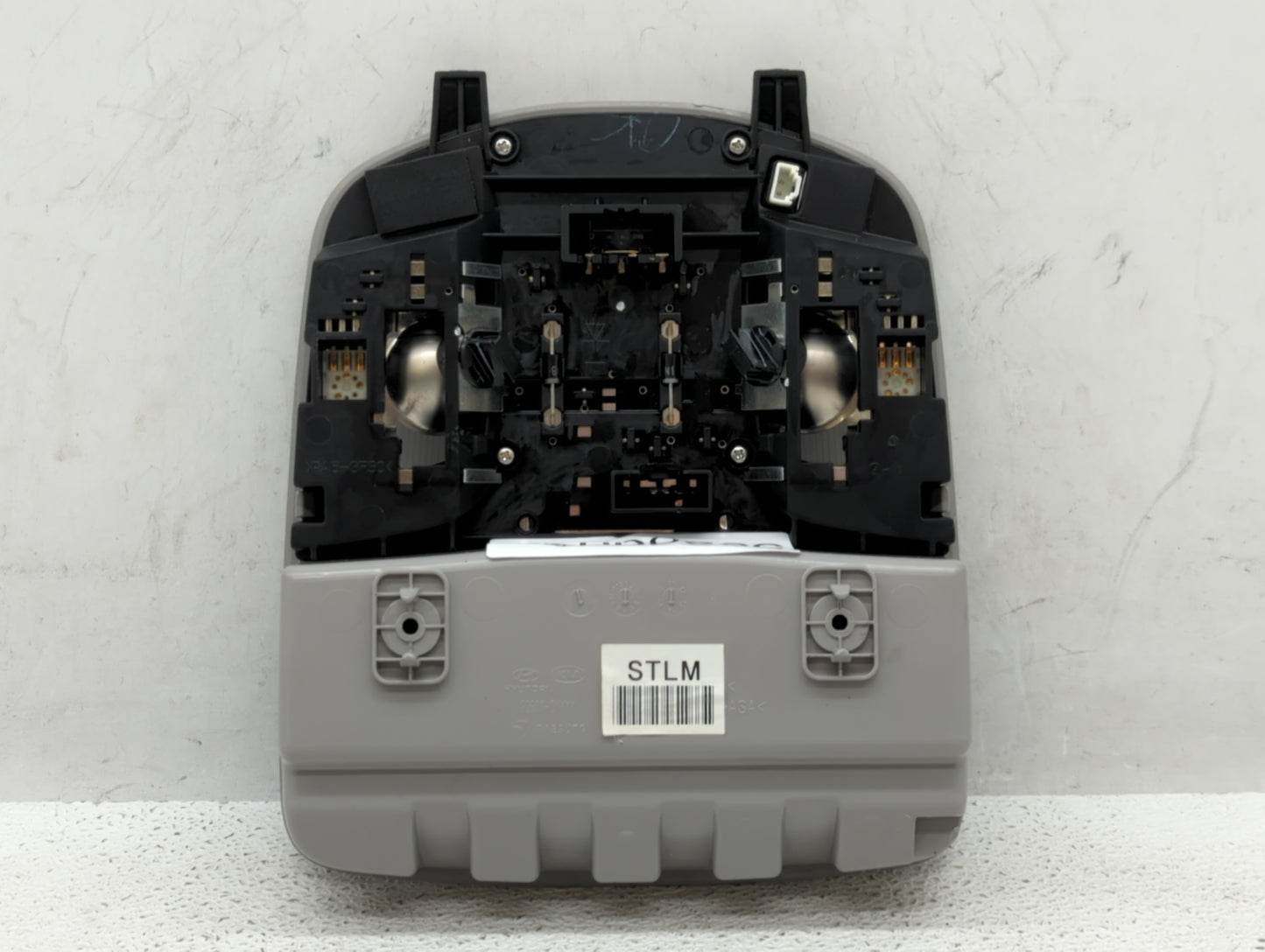 2011-2015 Hyundai Sonata Center Console Armrest Cover Lid - Oemusedautoparts1.com