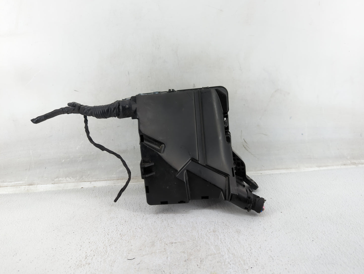 2015 Hyundai Sonata Fusebox Fuse Box Panel Relay Module P/N:91200C20 10LA Fits OEM Used Auto Parts - Oemusedautoparts1.com