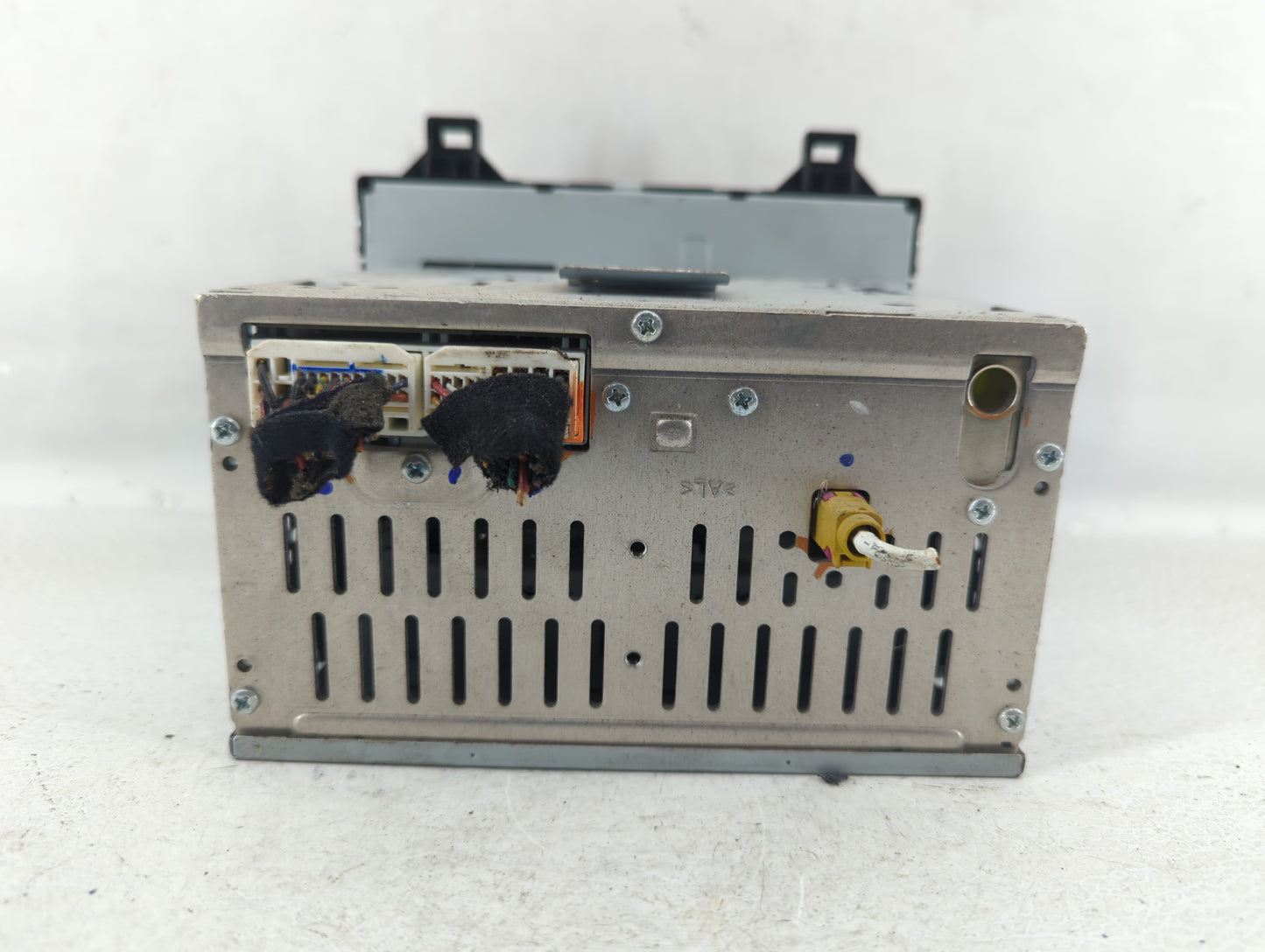 2015-2015 Hyundai Sonata Am Fm Cd Player Radio Receiver - Oemusedautoparts1.com