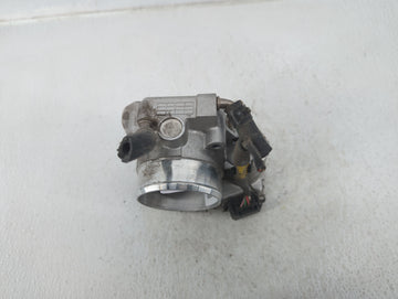 2011-2015 Hyundai Sonata Throttle Body P/N:35100-2G800 Fits Fits 2011 2012 2013 2014 2015 2016 OEM Used Auto Parts