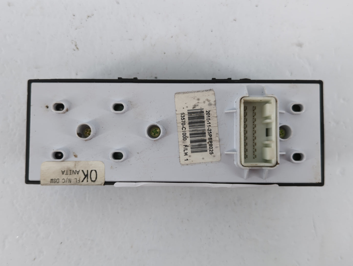 2015-2019 Hyundai Sonata Master Power Window Switch Replacement Driver Side Left P/N:93570-C1000 Fits OEM Used Auto Parts -