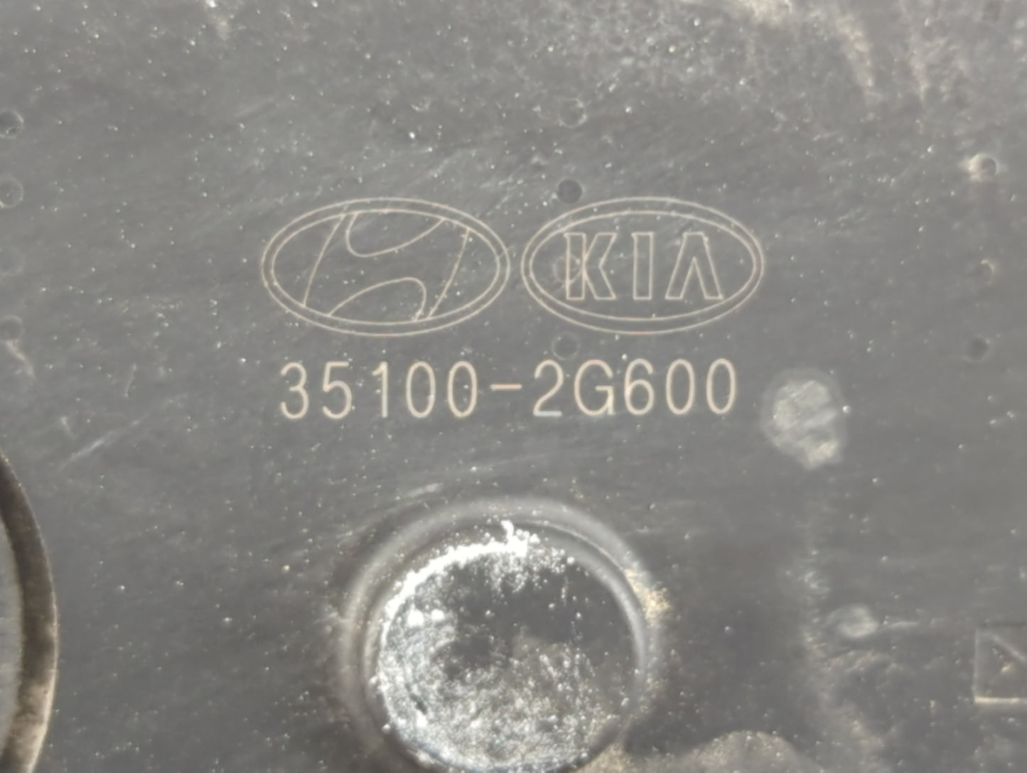 2015-2019 Hyundai Sonata Throttle Body P/N:35100-2G600 Fits Fits 2015 2016 2017 2018 2019 2020 2021 OEM Used Auto Parts - Oe