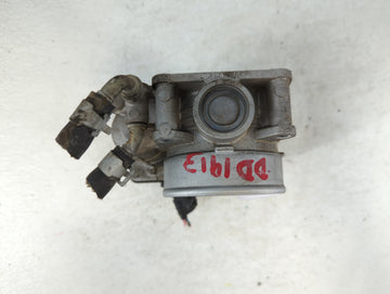 2015-2019 Hyundai Sonata Throttle Body P/N:G 8327 3 526-01 Fits Fits 2015 2016 2017 2018 2019 2020 2021 OEM Used Auto Parts