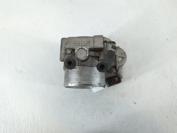 2015-2019 Hyundai Sonata Throttle Body P/N:35100-2G600 Fits Fits 2015 2016 2017 2018 2019 2020 2021 OEM Used Auto Parts