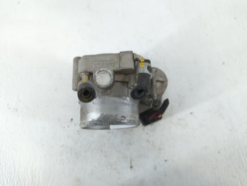 2015-2019 Hyundai Sonata Throttle Body P/N:35100-2G600 Fits Fits 2015 2016 2017 2018 2019 2020 2021 OEM Used Auto Parts