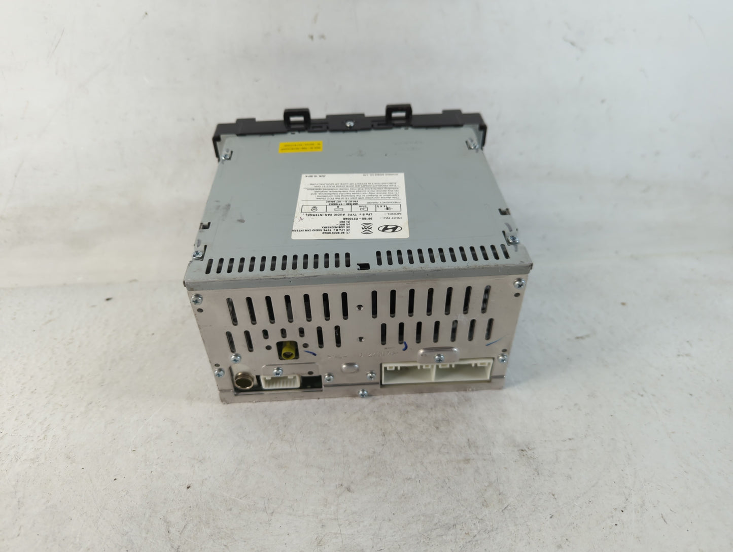 2015-2017 Hyundai Sonata Radio AM FM Cd Player Receiver Replacement P/N:96180-C20004X Fits Fits 2015 2016 2017 OEM Used Auto