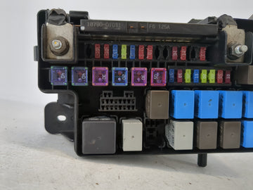 2014-2015 Hyundai Tucson Fusebox Fuse Box Panel Relay Module P/N:91418 2K 160 Fits Fits 2014 2015 OEM Used Auto Parts