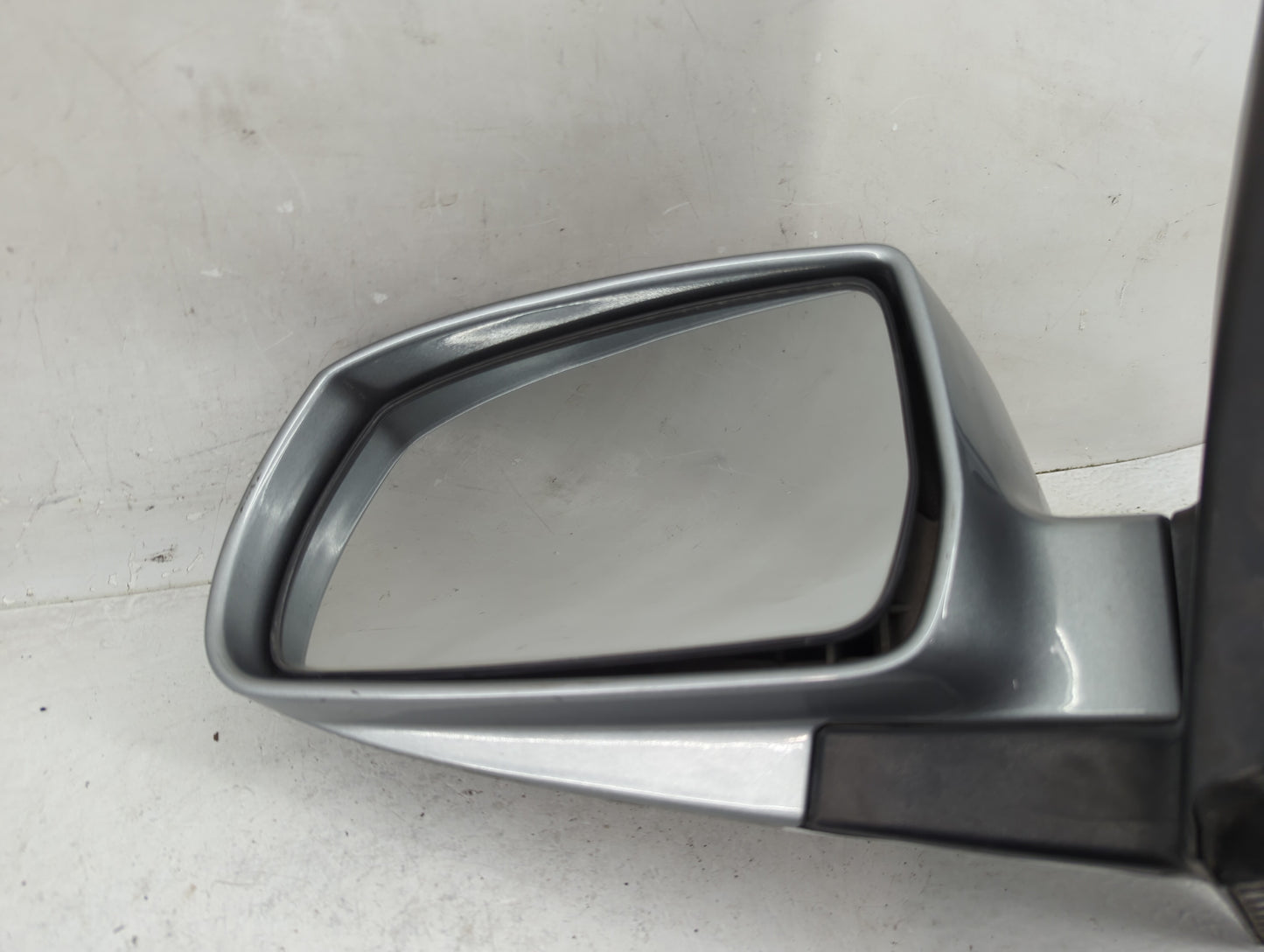 2010-2015 Hyundai Tucson Driver Side View Mirror - Left Door Mirror OEM Used - Oemusedautoparts1.com