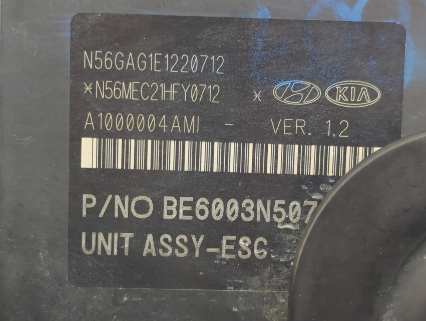 2014-2015 Hyundai Tucson ABS Pump Control Module Replacement P/N:BE6003N507 N56GAG1E1220712 Fits Fits 2014 2015 OEM Used Aut