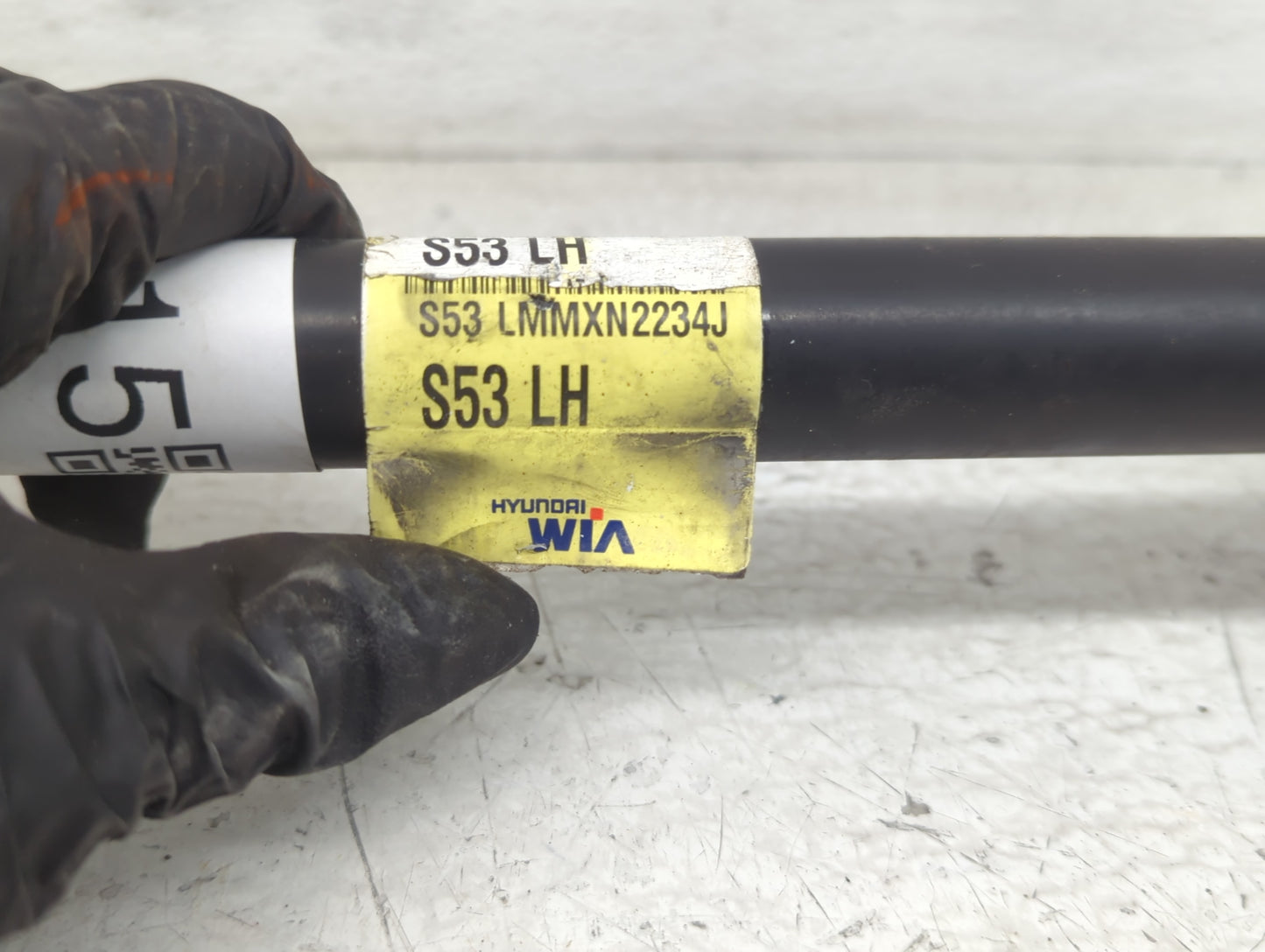 2014-2015 Hyundai Tucson Axle Shaft Front Driver Cv C/v - Oemusedautoparts1.com