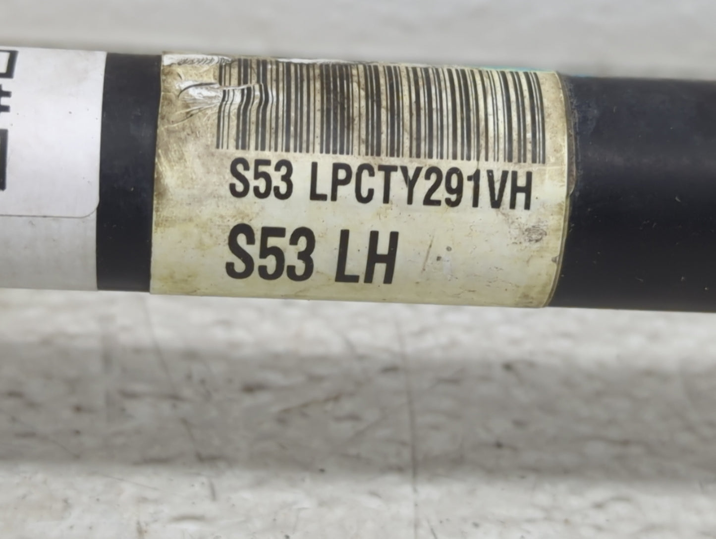 2014-2015 Hyundai Tucson Axle Shaft Front Driver Cv C/v - Oemusedautoparts1.com