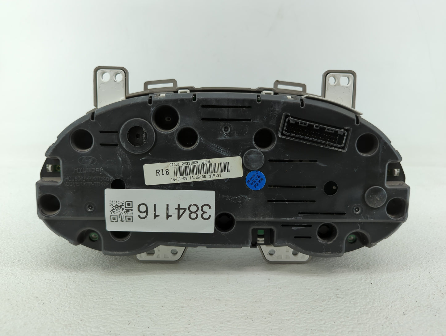 2015 Hyundai Veloster Instrument Cluster Speedometer Gauges P/N:94001-2V331RDR Fits OEM Used Auto Parts - Oemusedautoparts1.