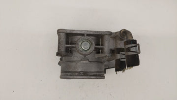 2015 Infiniti Q40 Throttle Body P/N:526-01 RME75 Fits Fits 2007 2008 2009 2010 2011 2012 2013 2014 2016 2017 2018 2019 2020 OEM Used Auto Parts