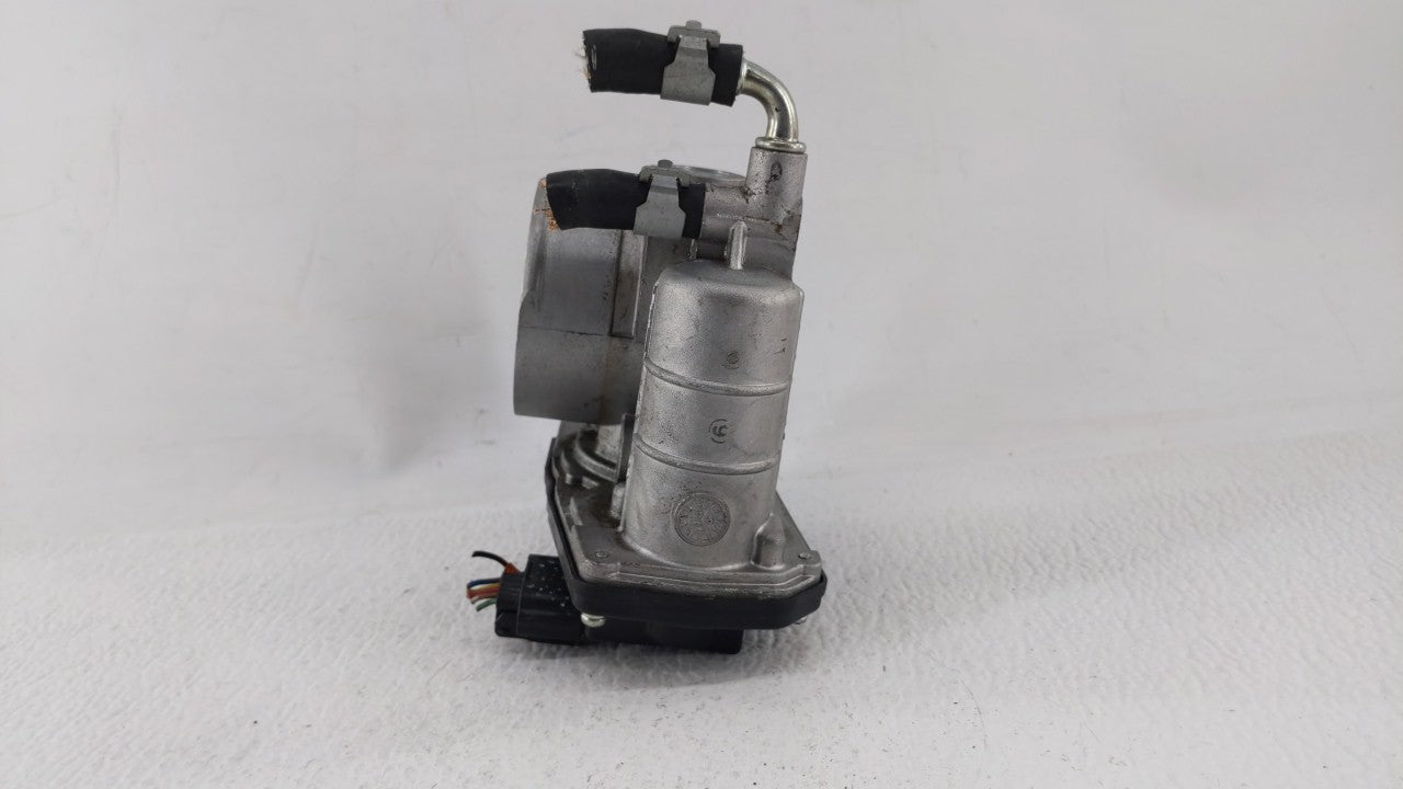 2014-2018 Infiniti Q50 Throttle Body P/N:526-01 RME75 Fits OEM Used Auto Parts - Oemusedautoparts1.com