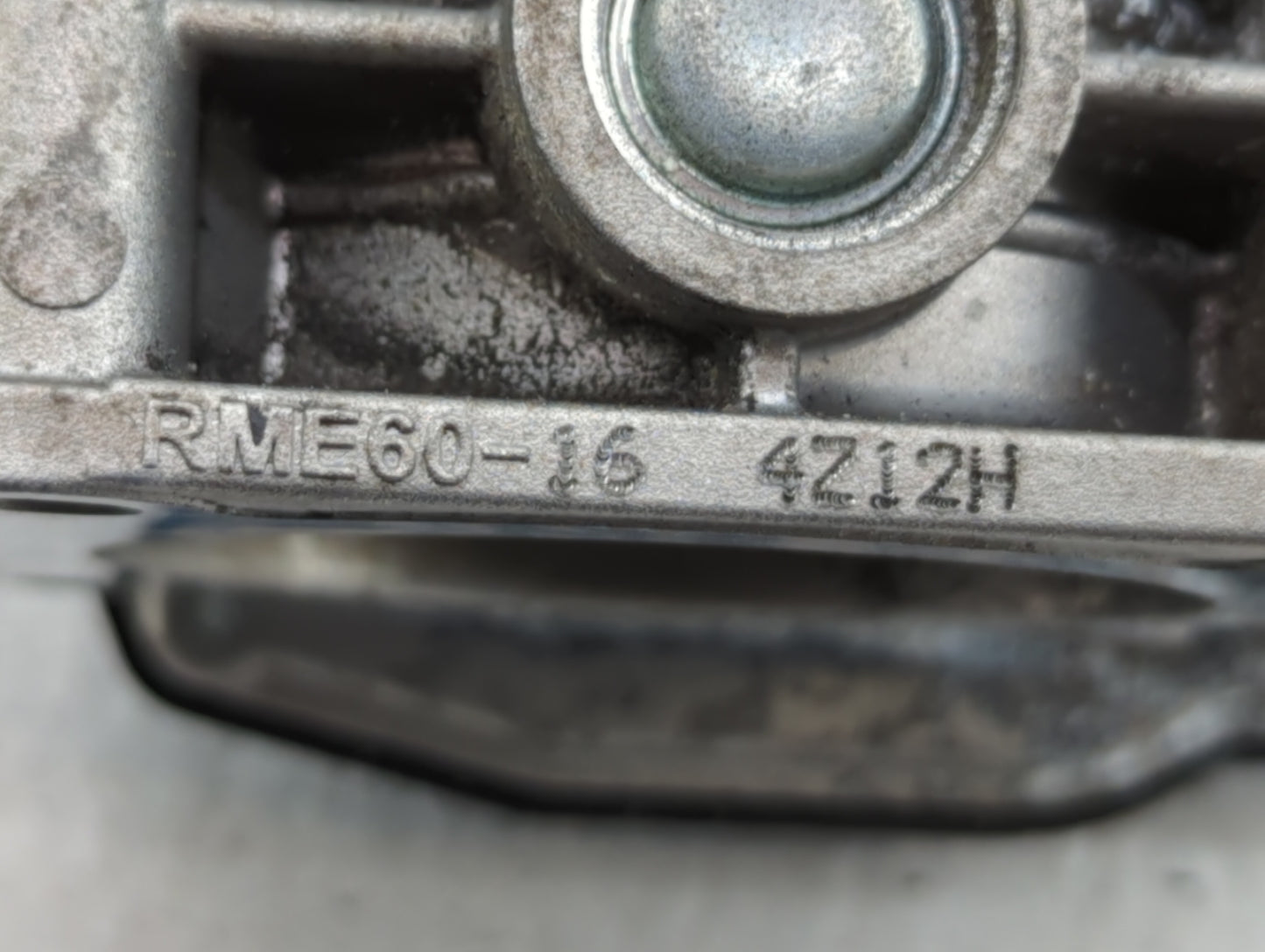 2014-2019 Infiniti Q70 Throttle Body P/N:RME60-21 RME60-12 Fits OEM Used Auto Parts - Oemusedautoparts1.com