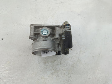 2014-2017 Infiniti Qx70 Throttle Body P/N:526-02 Fits Fits 2007 2008 2009 2010 2011 2012 2013 2014 2015 2016 2017 2018 2019 2020 OEM Used Auto Parts
