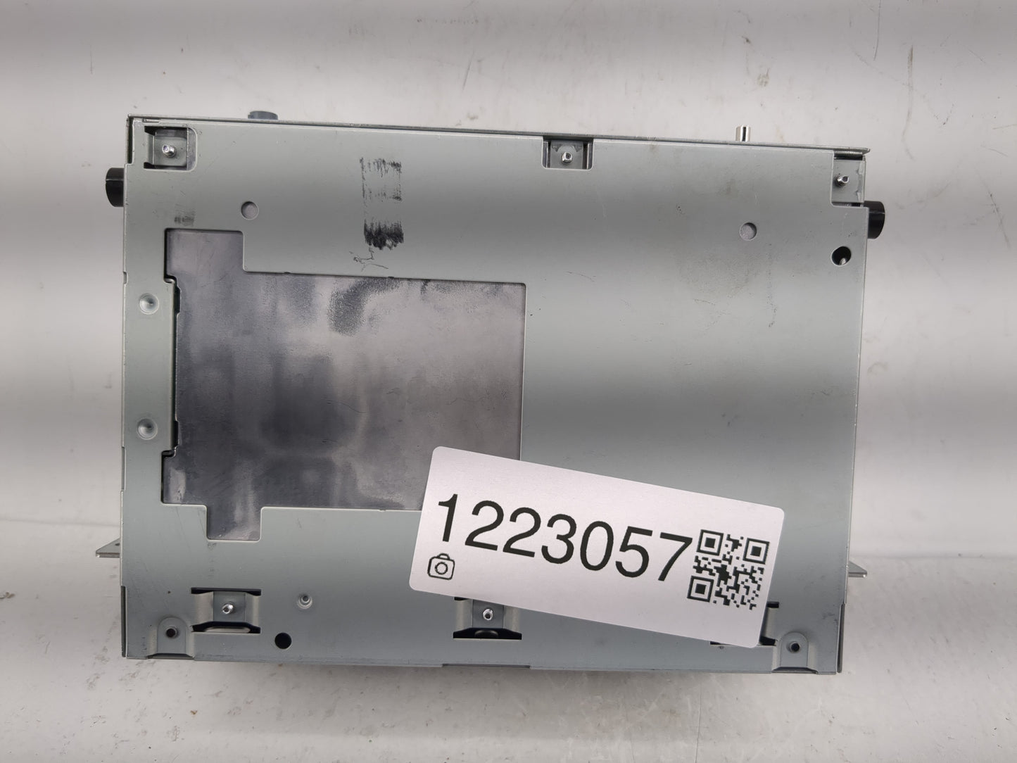 2011-2015 Jaguar Xj Radio AM FM Cd Player Receiver Replacement P/N:50645928 AA Fits Fits 2011 2012 2013 2014 2015 OEM Used A