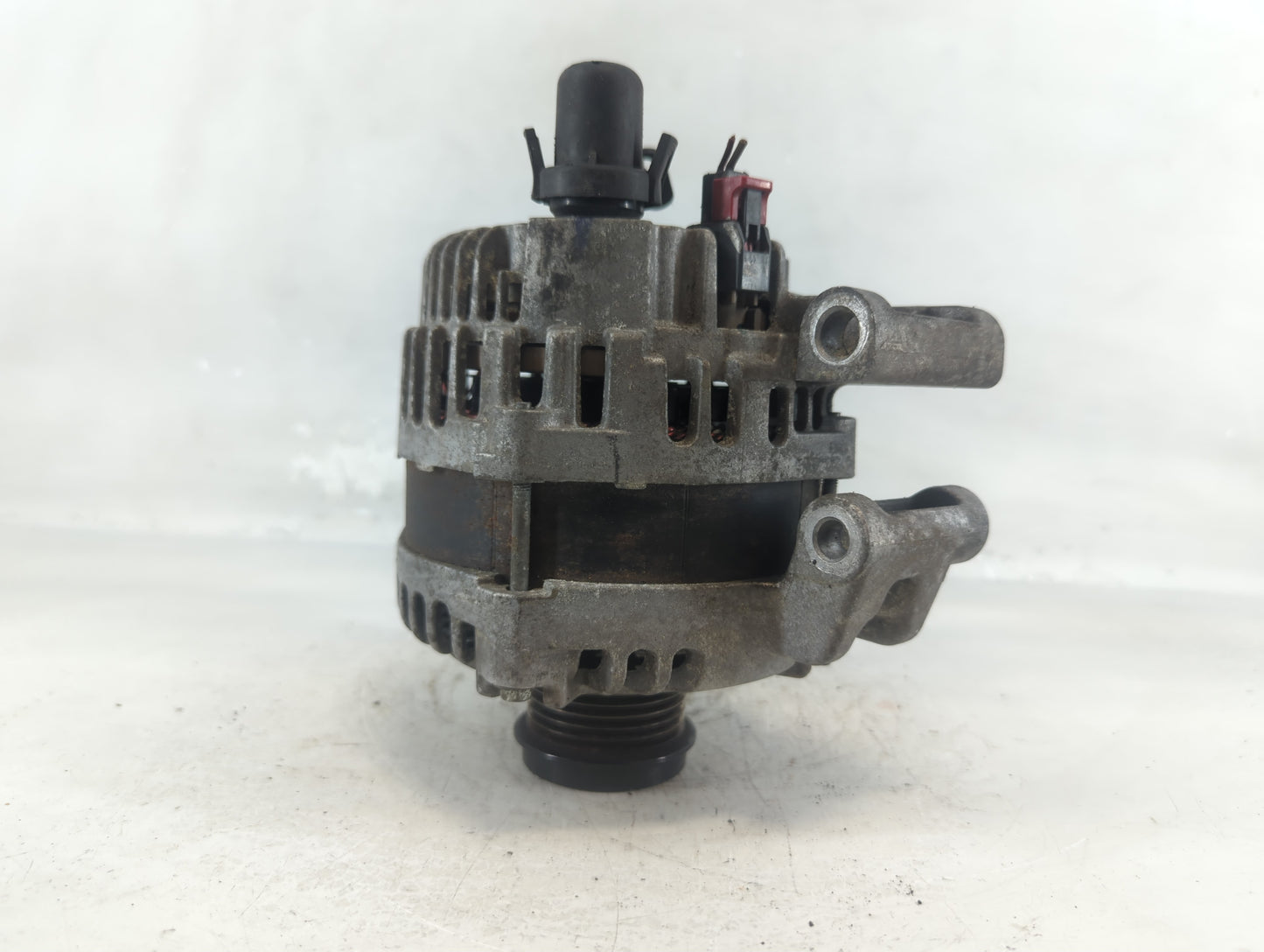 2014-2018 Jeep Cherokee Alternator Replacement Generator Charging Assembly Engine OEM P/N:56029624AA Fits OEM Used Auto Part