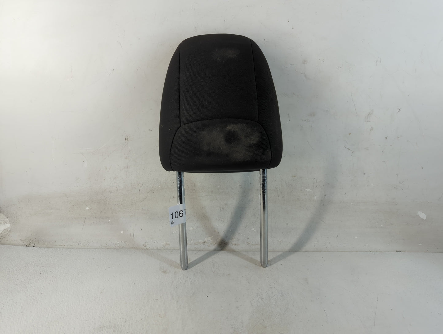 2015-2022 Jeep Cherokee Headrest Head Rest Front Driver Passenger Seat Fits Fits 2015 2016 2017 2018 2019 2020 2021 2022 OEM