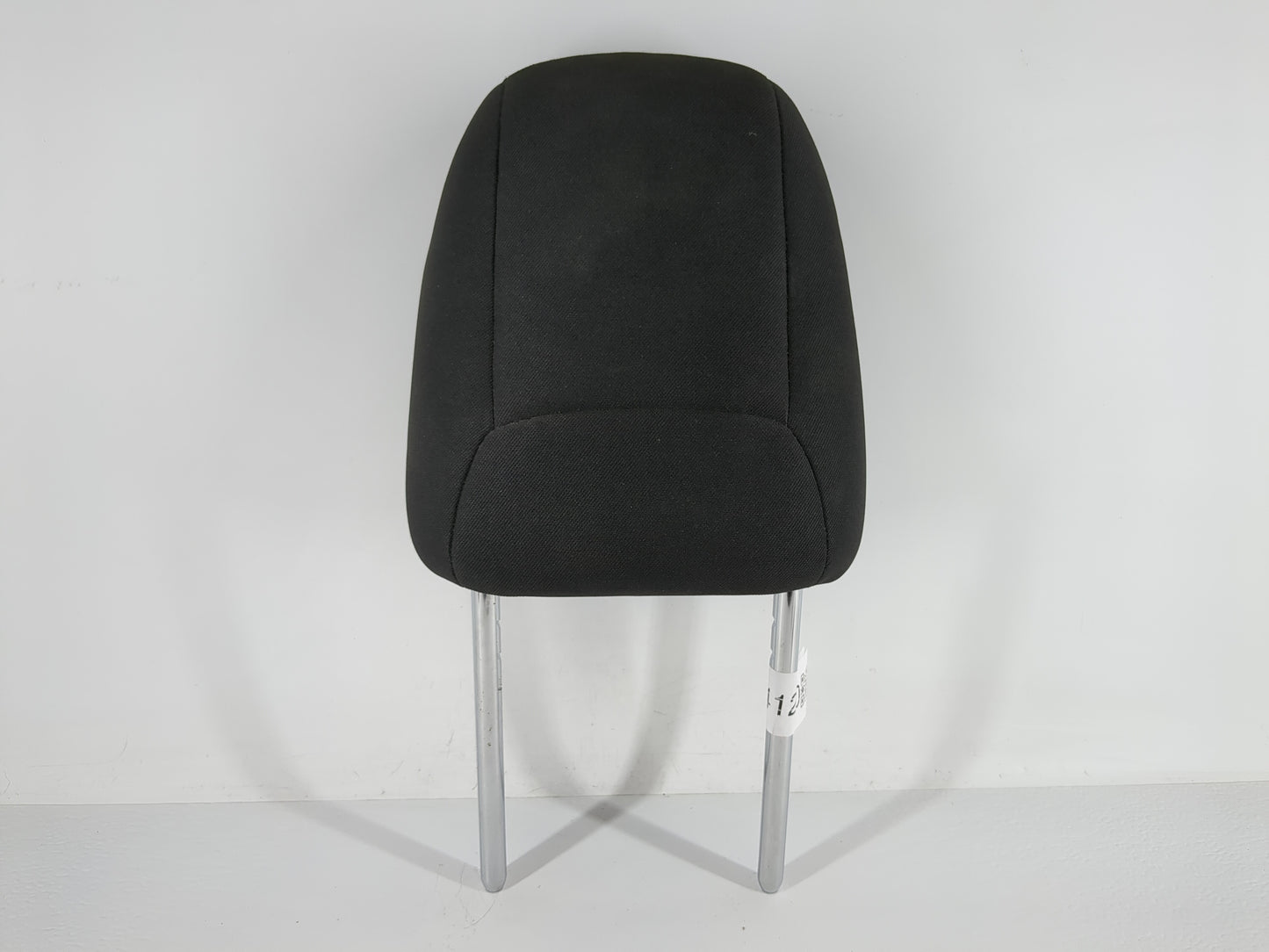 2015-2022 Jeep Cherokee Headrest Head Rest Front Driver Passenger Seat Fits Fits 2015 2016 2017 2018 2019 2020 2021 2022 OEM