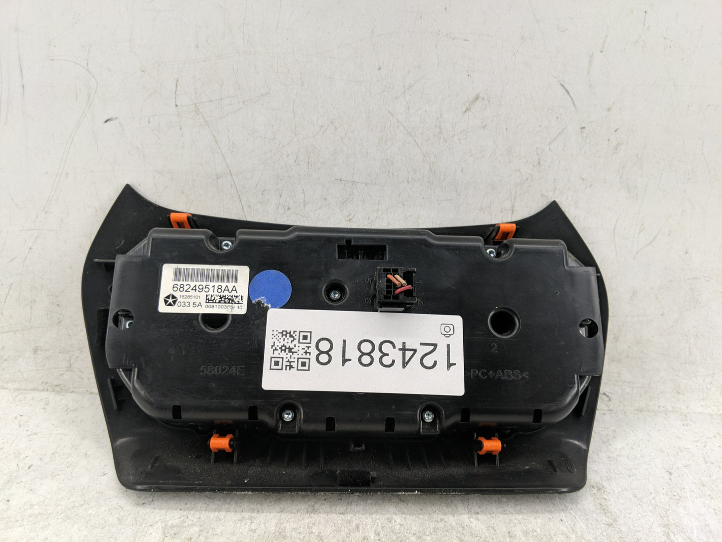 2015-2018 Jeep Cherokee Climate Control Module Temperature AC/Heater Replacement P/N:68249518AA Fits Fits 2015 2016 2017 201