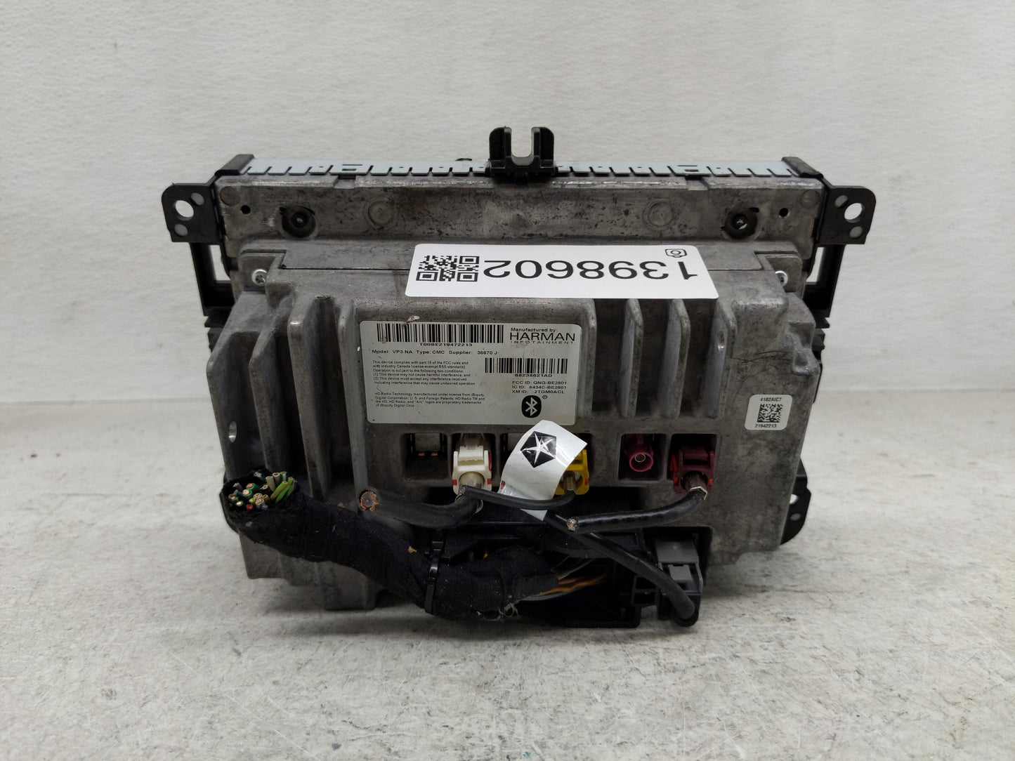 2015 Jeep Cherokee Radio AM FM Cd Player Receiver Replacement P/N:6434C-BE2801 Fits OEM Used Auto Parts - Oemusedautoparts1.