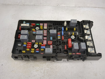 2015 Jeep Cherokee Fusebox Fuse Box Panel Relay Module P/N:04692143AA 6351-3485/001 Fits OEM Used Auto Parts