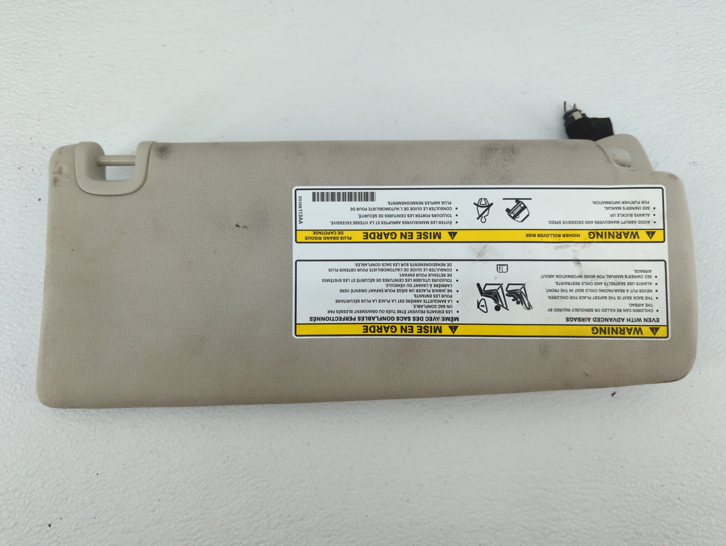2014-2018 Jeep Cherokee Sun Visor Shade Replacement Passenger Right Mirror Fits Fits 2014 2015 2016 2017 2018 OEM Used Auto
