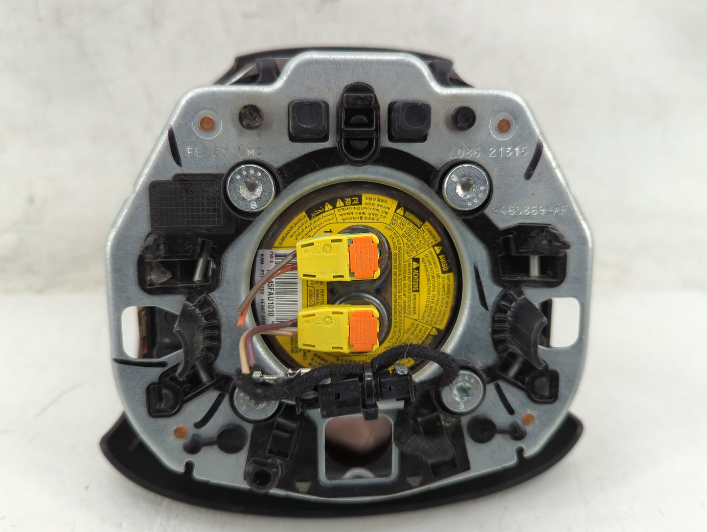 2014-2015 Jeep Grand Cherokee Air Bag Driver Left Steering Wheel Mounted P/N:13393369 Fits Fits 2014 2015 OEM Used Auto Part