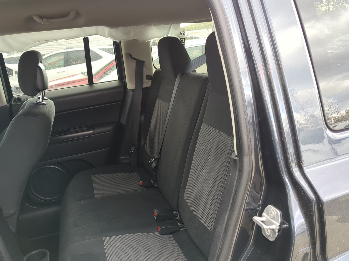 2015 Jeep Patriot Rear Seat Oem - Oemusedautoparts1.com