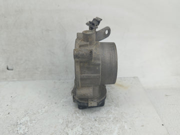 2015-2021 Jeep Renegade Throttle Body P/N:04891970AB Fits Fits 2014 2015 2016 2017 2018 2019 2020 2021 2022 OEM Used Auto Parts