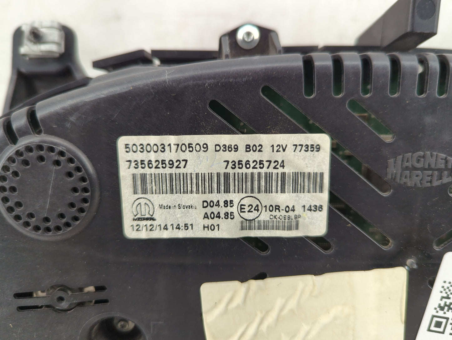 2015 Jeep Renegade Instrument Cluster Speedometer Gauges Fits OEM Used Auto Parts - Oemusedautoparts1.com