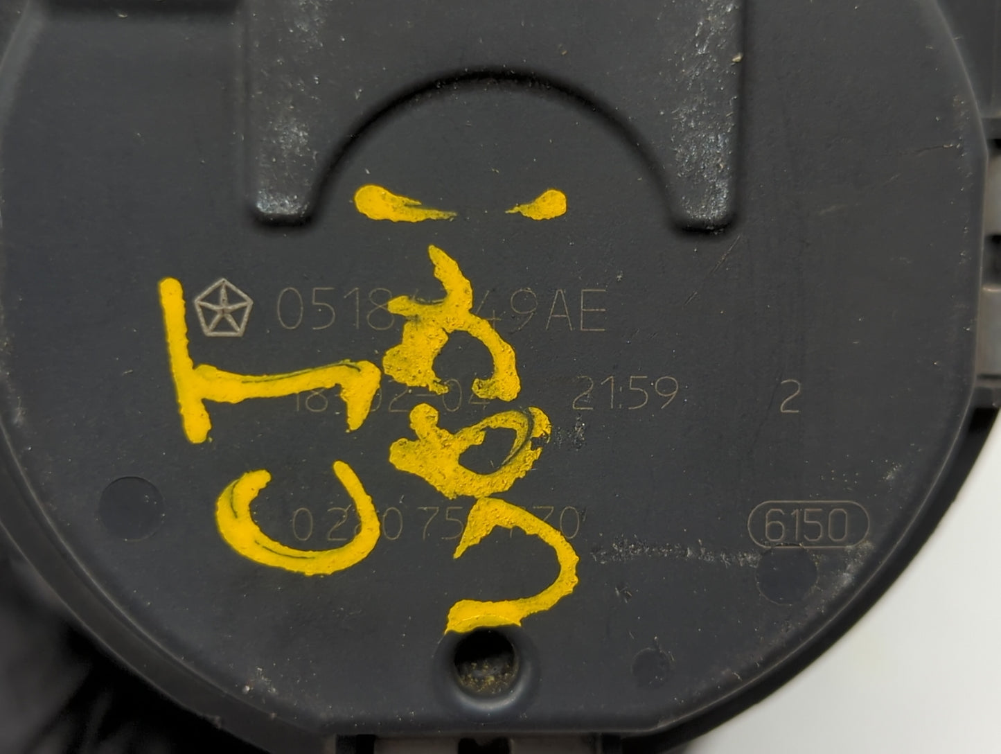 2012-2018 Jeep Wrangler Throttle Body P/N:05184349AF 05184349AD, 05184349AB Fits Fits 2011 2012 2013 2014 2015 2016 2017 201