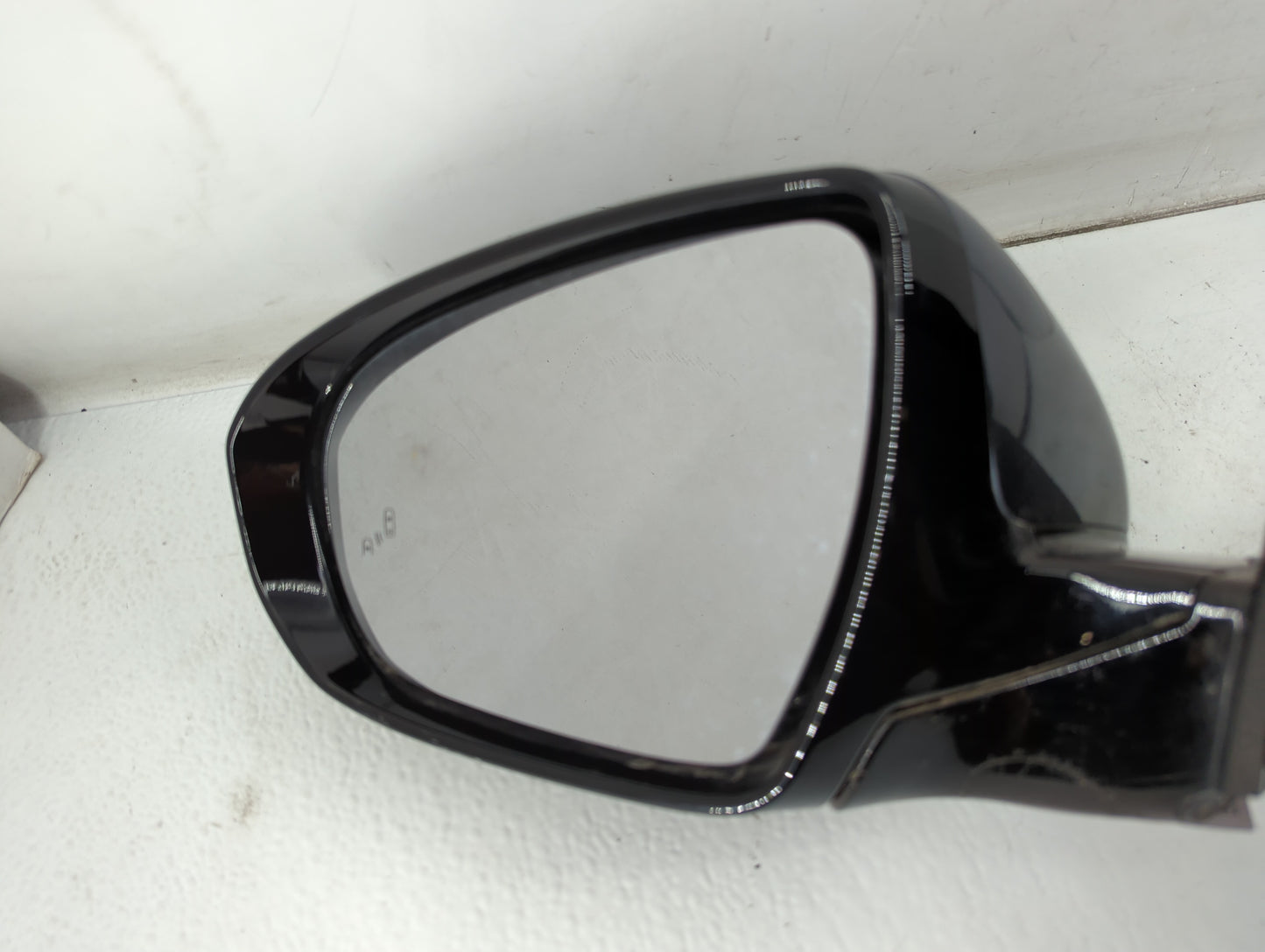 2015-2016 Kia Cadenza Driver Side View Mirror - Left Door Mirror OEM Used - Oemusedautoparts1.com