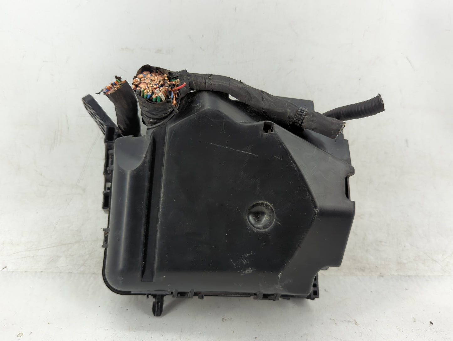 2014-2016 Kia Forte Fusebox Fuse Box Panel Relay Module P/N:91950-A7711 Fits Fits 2014 2015 2016 OEM Used Auto Parts - Oemus