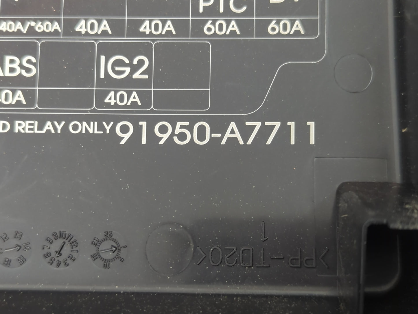 2014-2016 Kia Forte Fusebox Fuse Box Panel Relay Module P/N:91950-A7711 Fits Fits 2014 2015 2016 OEM Used Auto Parts - Oemus