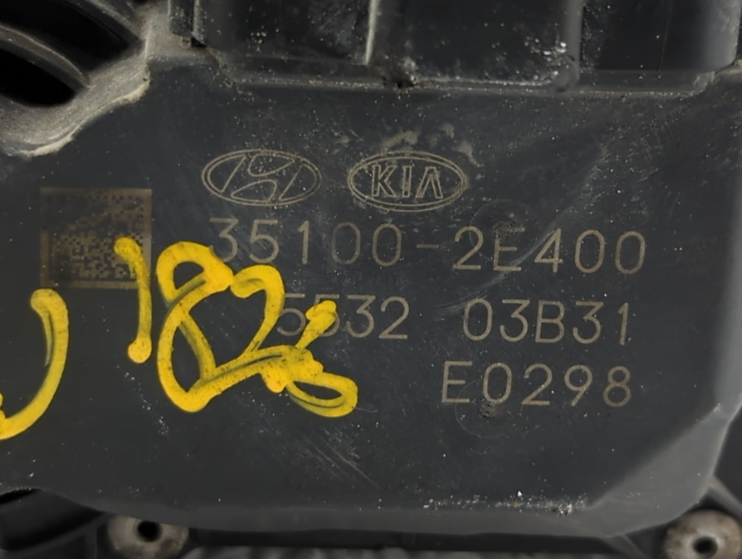 2014-2016 Kia Forte Throttle Body P/N:35100-2E400 35100-2E000 Fits Fits 2012 2013 2014 2015 2016 2018 2019 OEM Used Auto Par