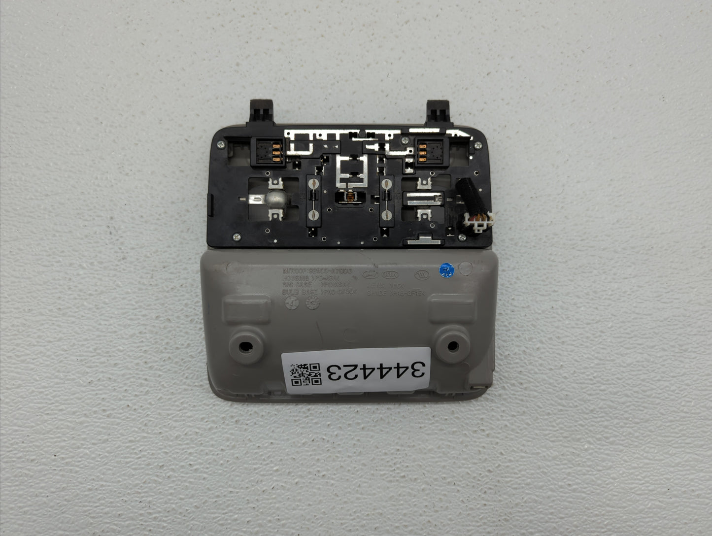 2015 Kia Forte Overhead Roof Console - Oemusedautoparts1.com