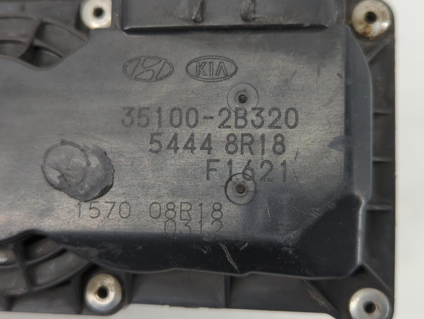 2014-2016 Kia Forte Throttle Body P/N:35100-2B320 Fits Fits 2013 2014 2015 2016 OEM Used Auto Parts - Oemusedautoparts1.com
