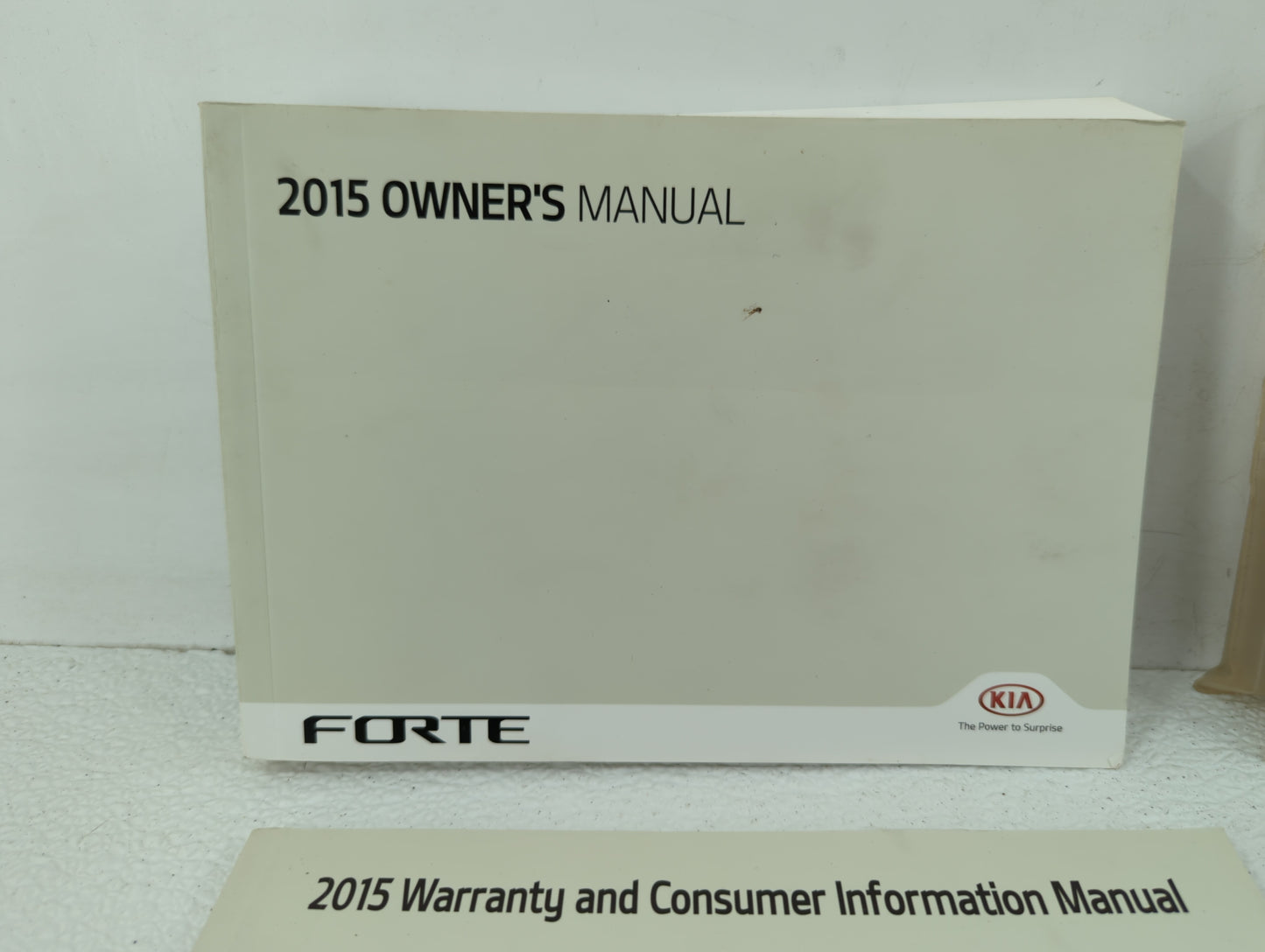 2015 Kia Forte Owners Manual Book Guide OEM Used Auto Parts - Oemusedautoparts1.com