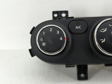 2014-2016 Kia Forte Climate Control Module Temperature AC/Heater Replacement P/N:97250-A7260WK 97250-A7261WK Fits OEM Used Auto Parts