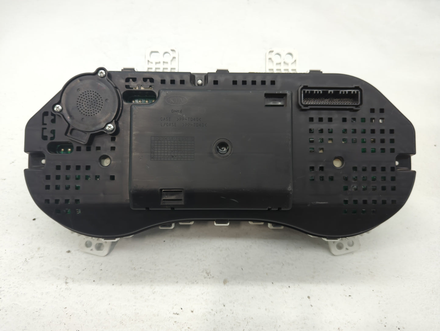 2014-2016 Kia Forte Instrument Cluster Speedometer Gauges P/N:94011-A7200 94001-A7300 Fits Fits 2014 2015 2016 OEM Used Auto