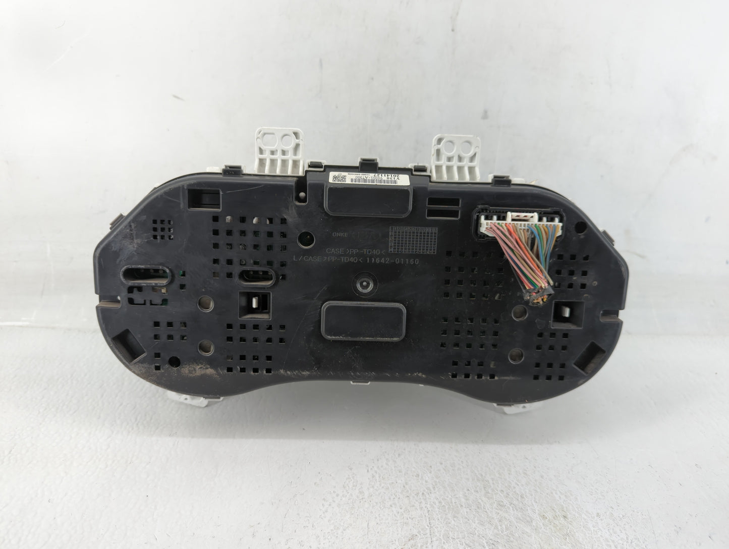2014-2016 Kia Forte Instrument Cluster Speedometer Gauges P/N:94001-A7300 Fits Fits 2014 2015 2016 OEM Used Auto Parts - Oem