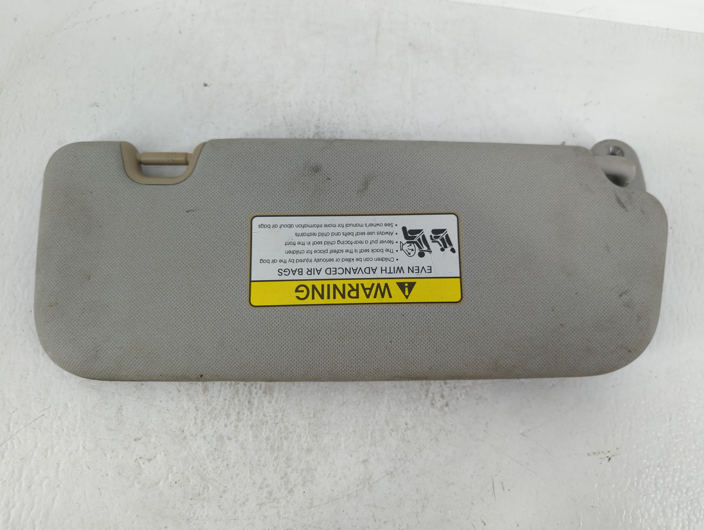 2014-2016 Kia Forte Sun Visor Shade Replacement Passenger Right Mirror Fits Fits 2014 2015 2016 OEM Used Auto Parts - Oemuse