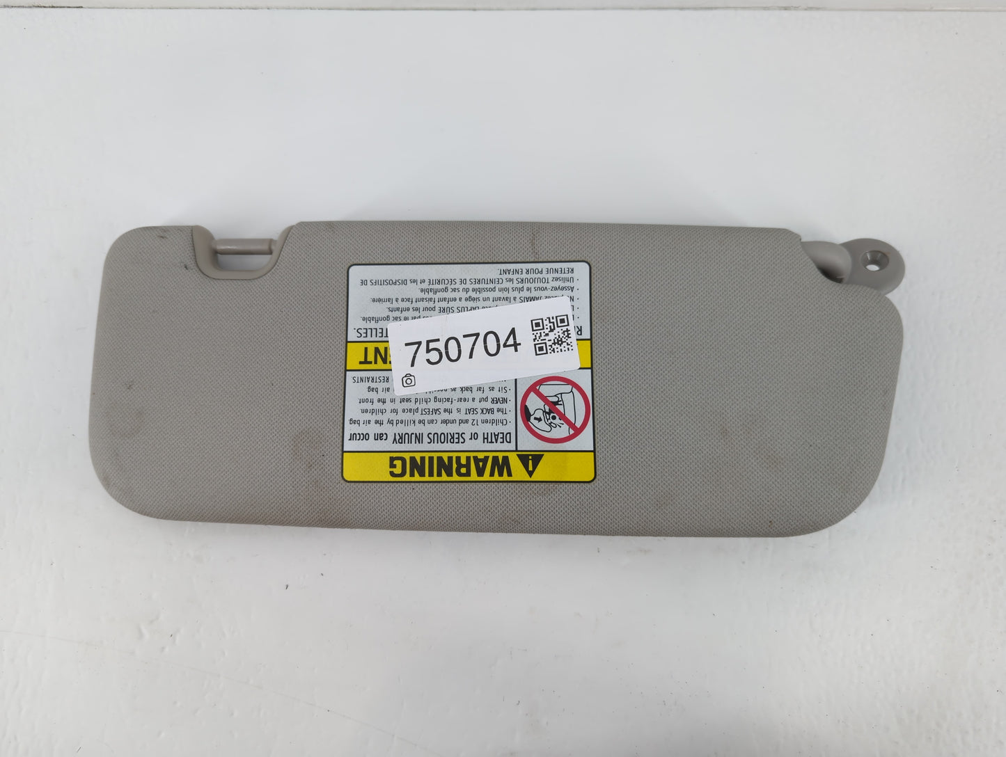 2014-2016 Kia Forte Sun Visor Shade Replacement Driver Left Mirror Fits Fits 2014 2015 2016 OEM Used Auto Parts - Oemusedaut