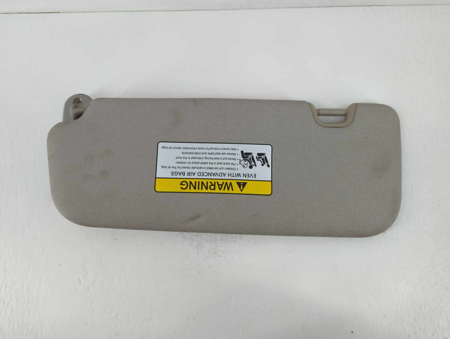 2014-2016 Kia Forte Sun Visor Shade Replacement Passenger Right Mirror Fits Fits 2014 2015 2016 OEM Used Auto Parts - Oemuse