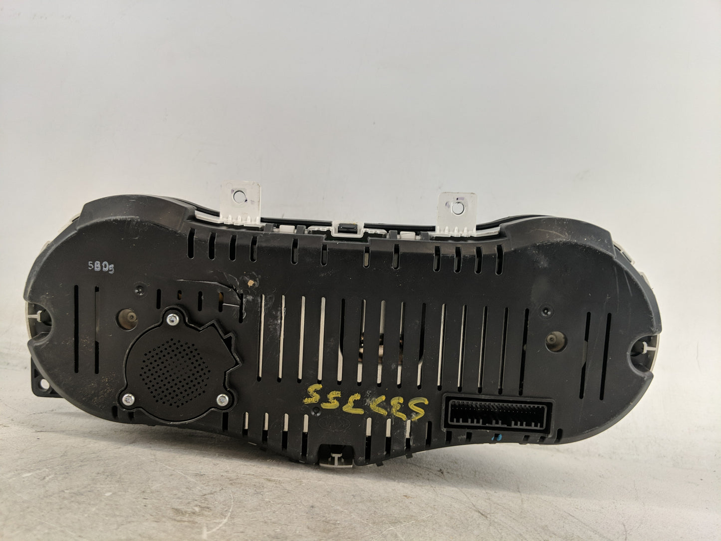 2014-2016 Kia Optima Instrument Cluster Speedometer Gauges P/N:94041-4U030 Fits Fits 2014 2015 2016 OEM Used Auto Parts - Oe
