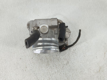 2011-2015 Kia Optima Throttle Body P/N:90 4501 0001 35100-2G700 Fits Fits 2011 2012 2013 2014 2015 2016 OEM Used Auto Parts