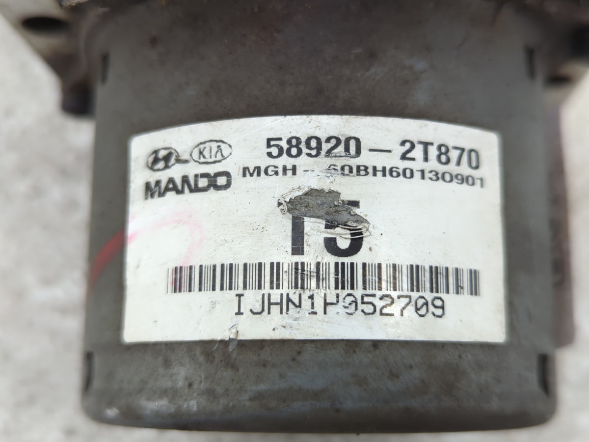 2014-2015 Kia Optima Anti-Lock Brake ABS Pump Module Actuator OEM P/N:58920-2T870 Fits Fits 2014 2015 OEM Used Auto Parts -